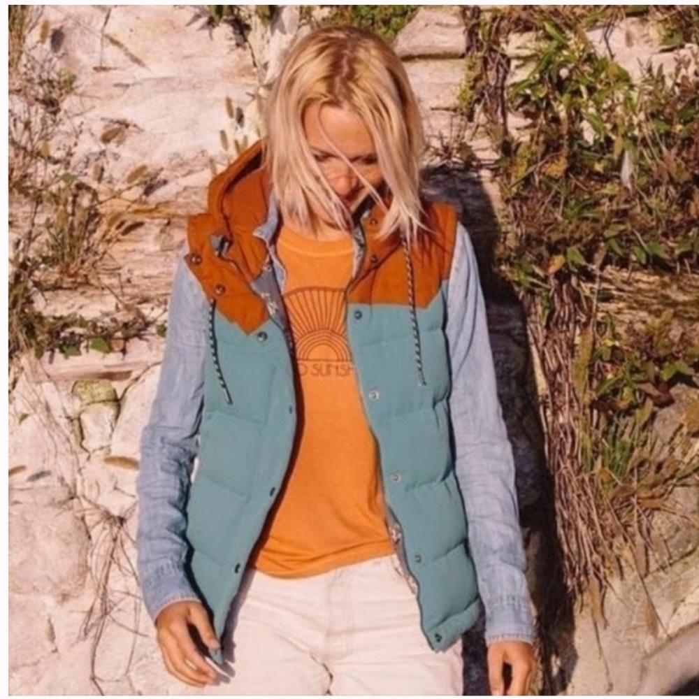 Patagonia Shadow Blue & Dusty Marigold Bivy XS Women's Vest new without tags